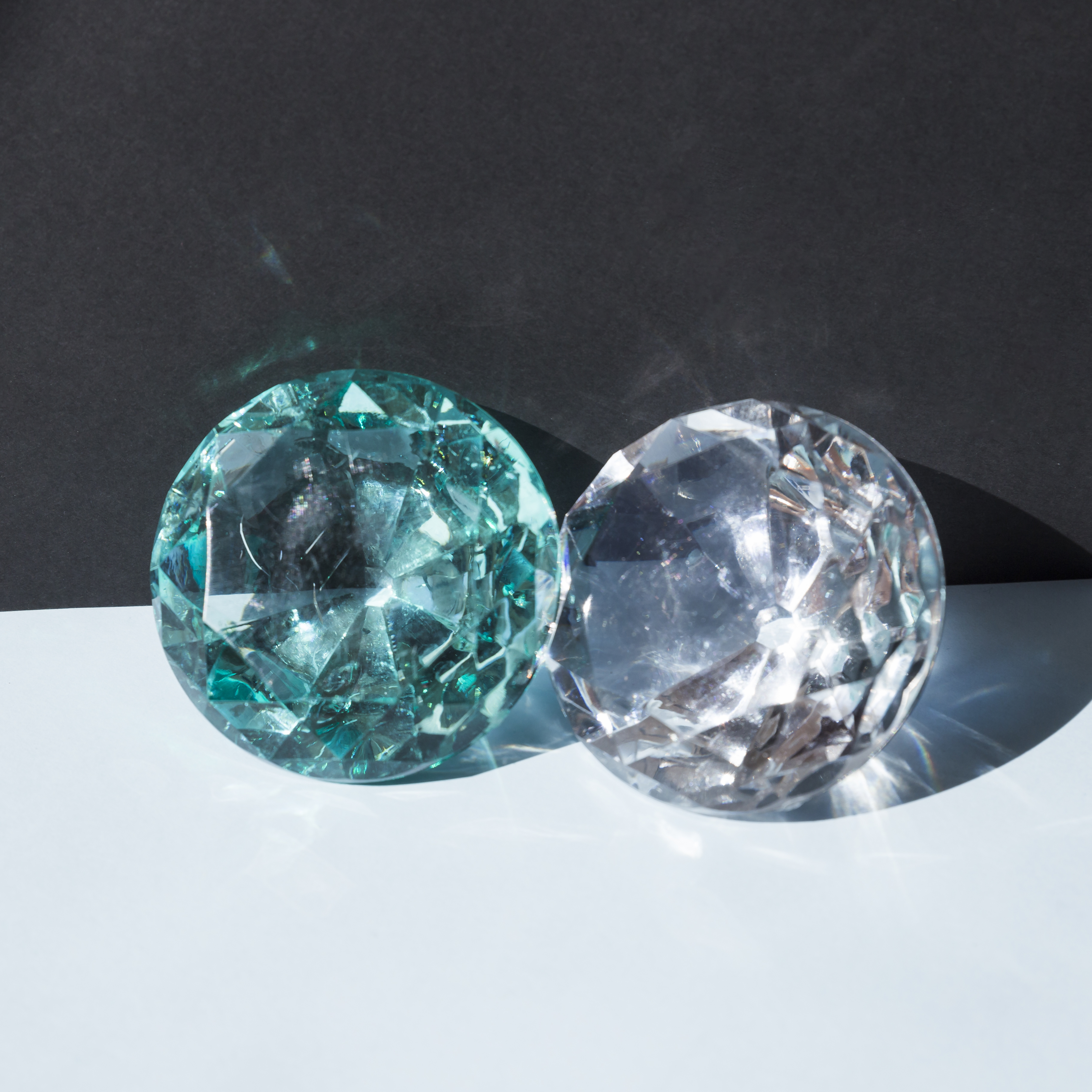Moissanite vs Diamond: What's the Difference