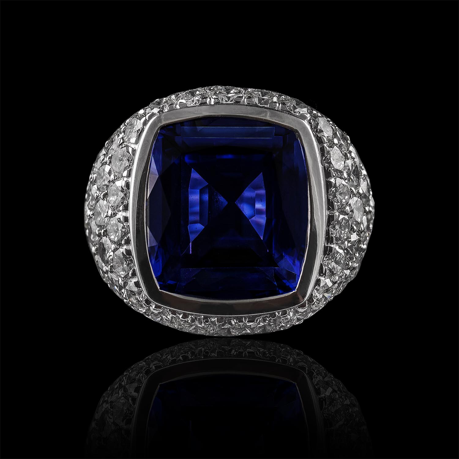 Bezel, Platinum Deep Ocean Perfection Cushion