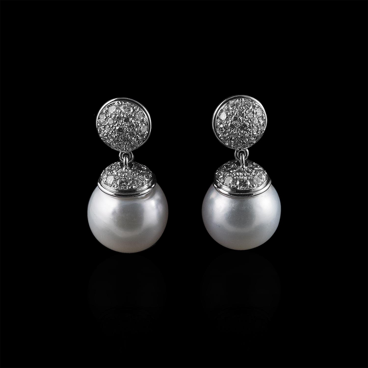The Moon Ocean Pendants in Platinum Alternate shot 4