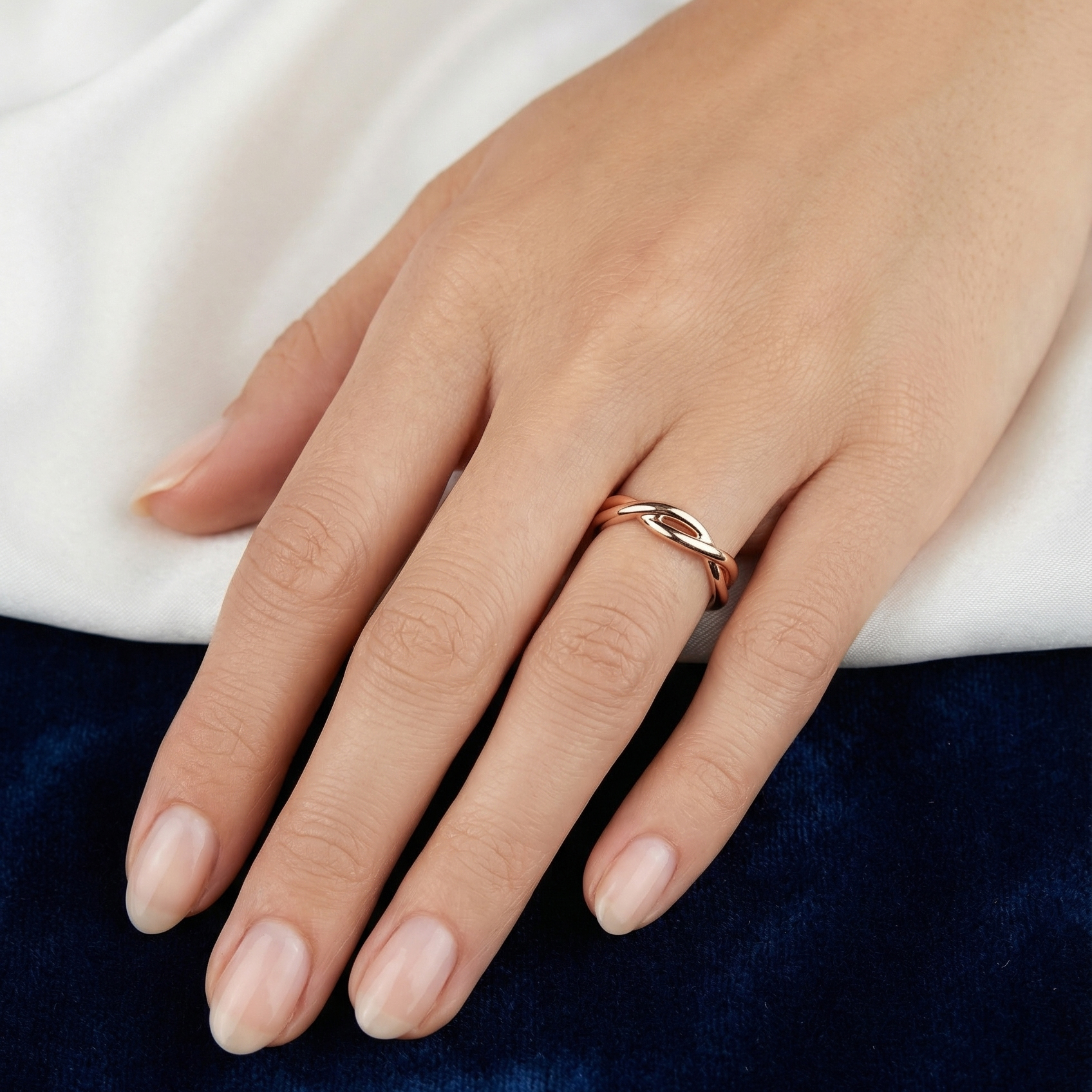 Etheral Wedding Ring in 18ct Rose Gold Alternate shot 5