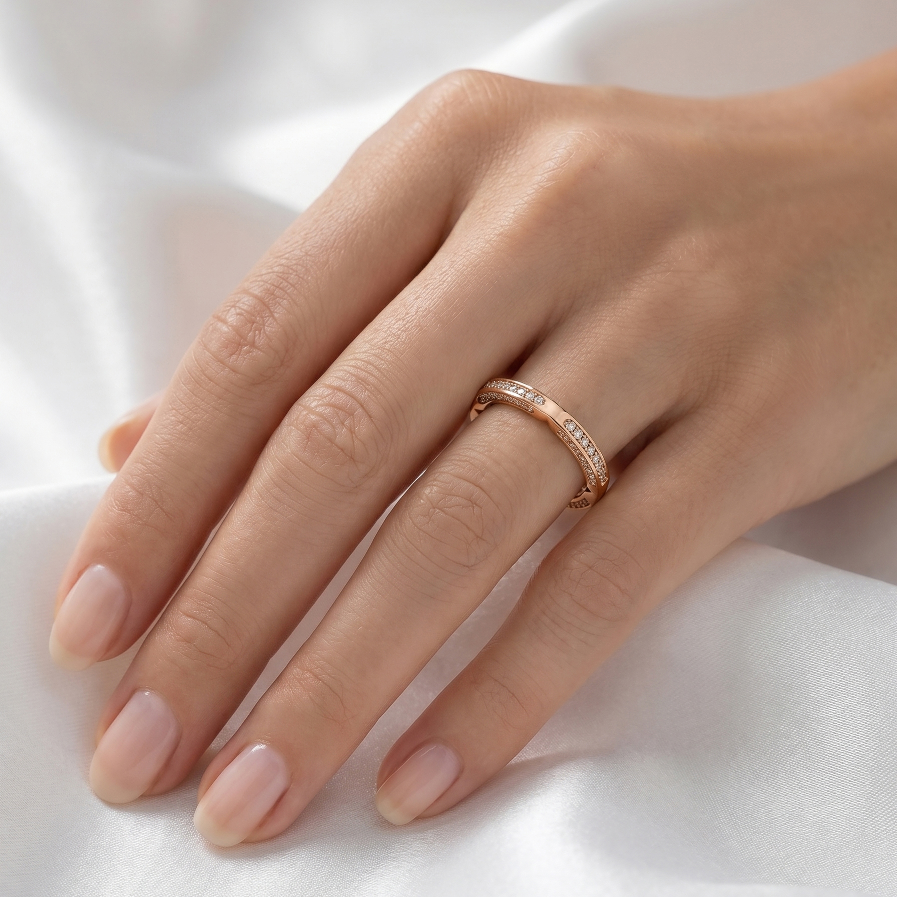 Euphoria Wedding Ring in 18ct Rose Gold Alternate shot 5